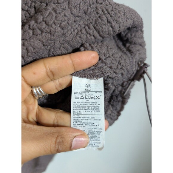 Old Navy Womens Violet Sherpa Mythical Cropped Sweatshirt Sz XXL Training Casual - Picture 7 of 9